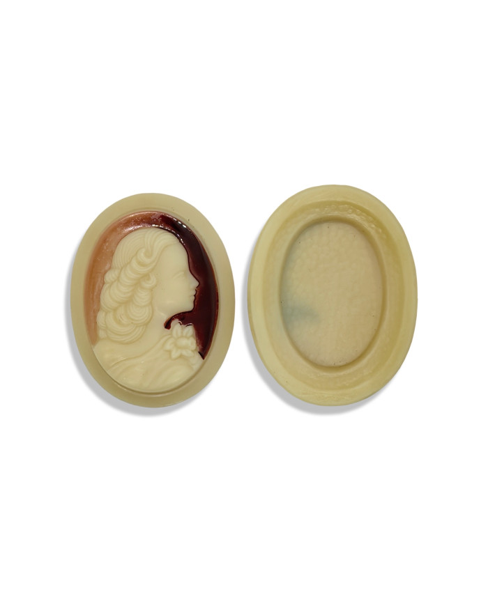 Kamej - 40x30mm, hnědá / slon.kost