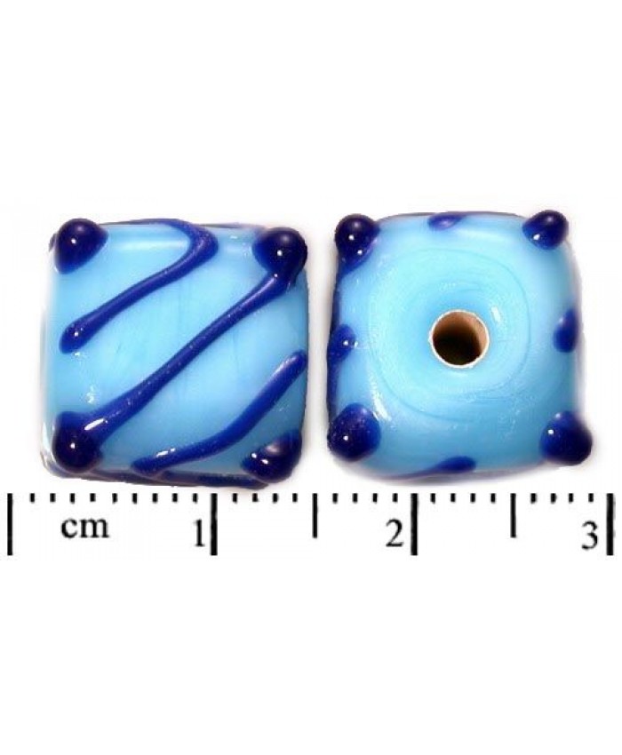 Vinuté perle české - kostka zdobená čárami, 12mm, tyrkys + modrá
